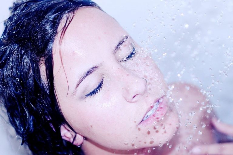 8 beneficios para la salud de las duchas frías 10 8 beneficios para la salud de las duchas frías