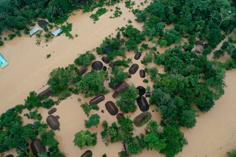 Triple amenaza para las comunidades indígenas de la Amazonía ecuatoriana. Derrame de petrólero, inundaciones y coronavirus 7 Triple amenaza para las comunidades indígenas de la Amazonía ecuatoriana. Derrame de petrólero, inundaciones y coronavirus