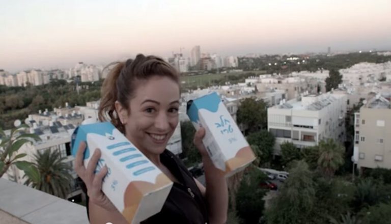 Video viral sobre campaña de reciclado. Reciclar no es imposible y aquí queda demostrado. 4 Video viral sobre campaña de reciclado. Reciclar no es imposible y aquí queda demostrado.