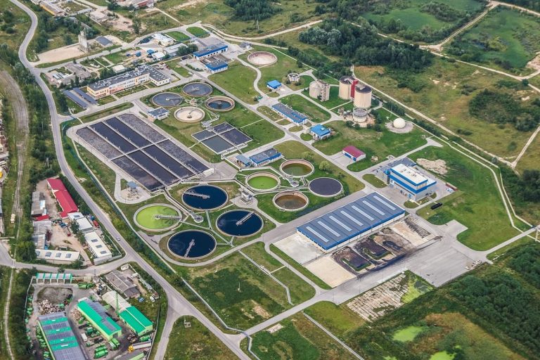 Las empresas de agua son una gran fuente de contaminación por microplásticos 9 Las empresas de agua son una gran fuente de contaminación por microplásticos