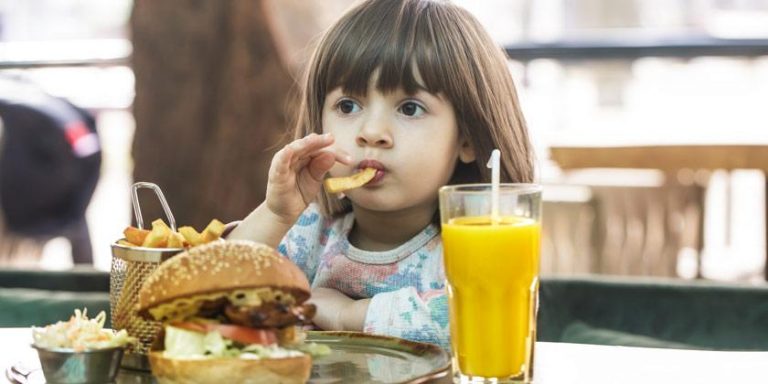 Impacto de alimentos ultraprocesados en la salud de los niños 10 Impacto de alimentos ultraprocesados en la salud de los niños