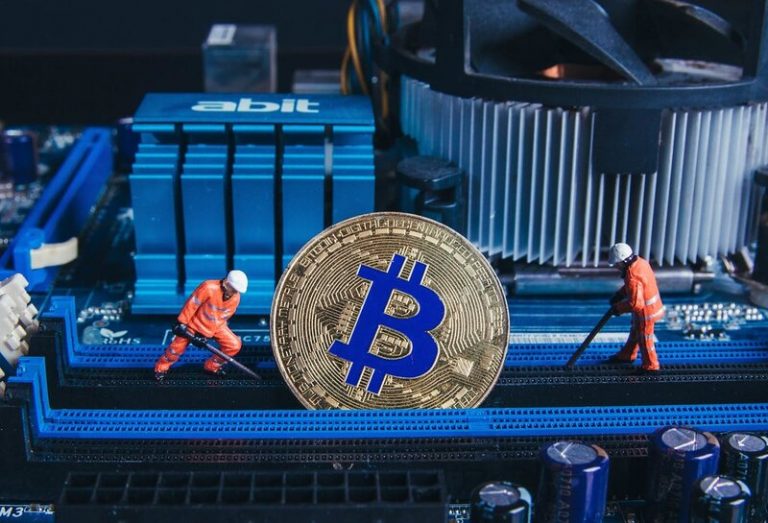 Minado de criptomonedas y elevado costo energético 3 Minado de criptomonedas y elevado costo energético