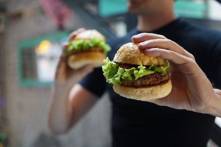 10 factores que pueden hacer que comas en exceso 1 10 factores que pueden hacer que comas en exceso