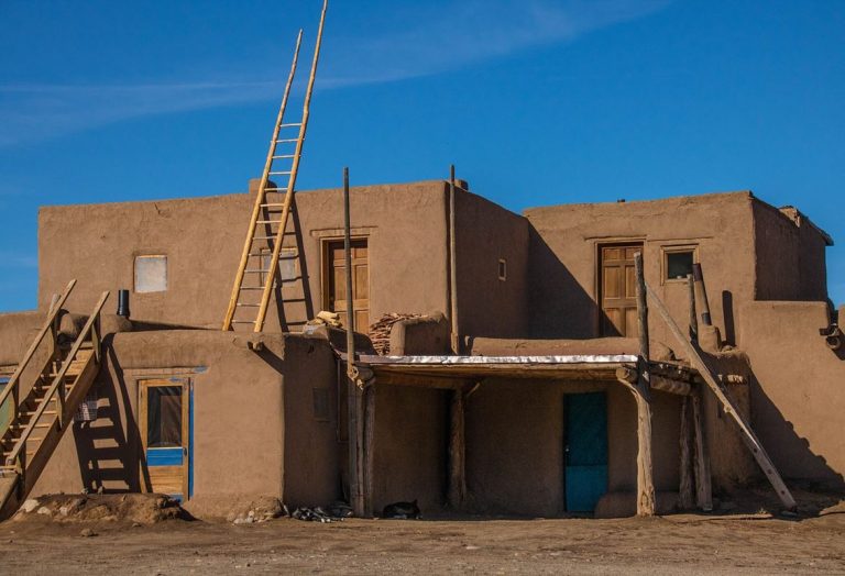 Basta de hormigón! Casas de tierra eco amigables
