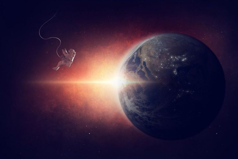 'La Tierra se ve frágil desde el espacio'. Jeff Bezos hace una promesa 2 ‘La Tierra se ve frágil desde el espacio’. Jeff Bezos hace una promesa