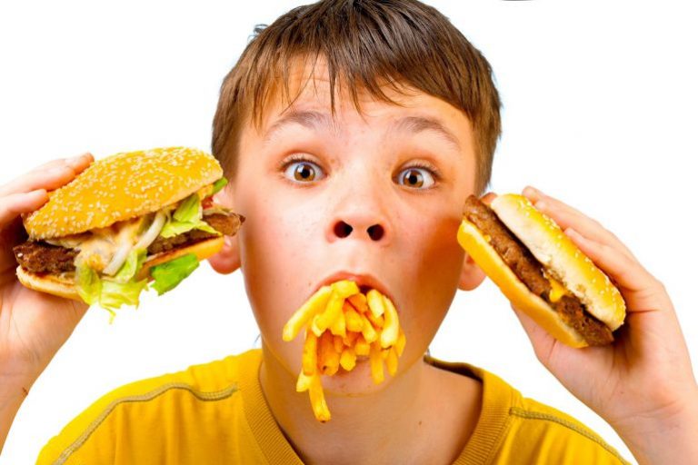 Publicidad de alimentos ultraprocesados para menores en YouTube 2 Publicidad de alimentos ultraprocesados para menores en YouTube