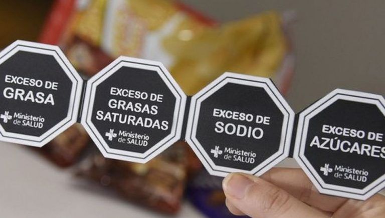 Argentina aprueba ley de etiquetado para identificar alimentos no saludables 9 Argentina aprueba ley de etiquetado para identificar alimentos no saludables