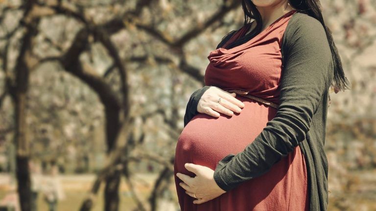 Embarazo: 9 alimentos que deberías consumir