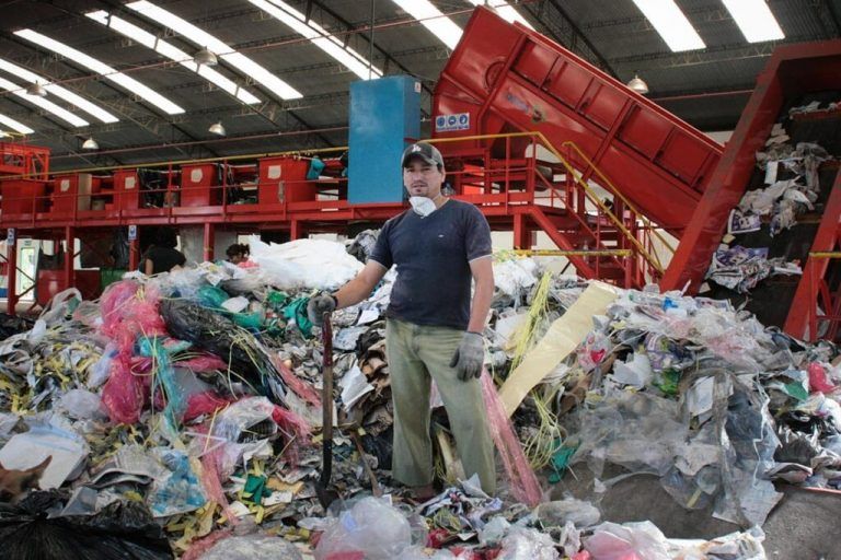 Argentina continúa importando basura y sigue sin tratarse la Ley de Envases