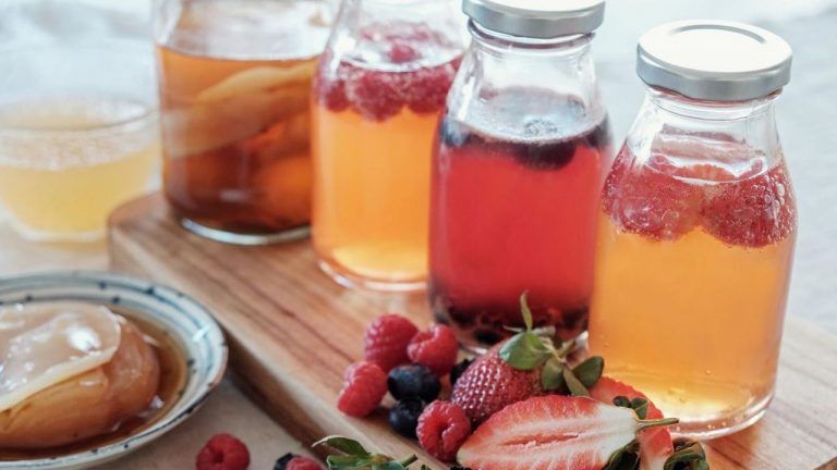 Los 10 principales beneficios para la salud de beber Kombucha 1 Los 10 principales beneficios para la salud de beber Kombucha