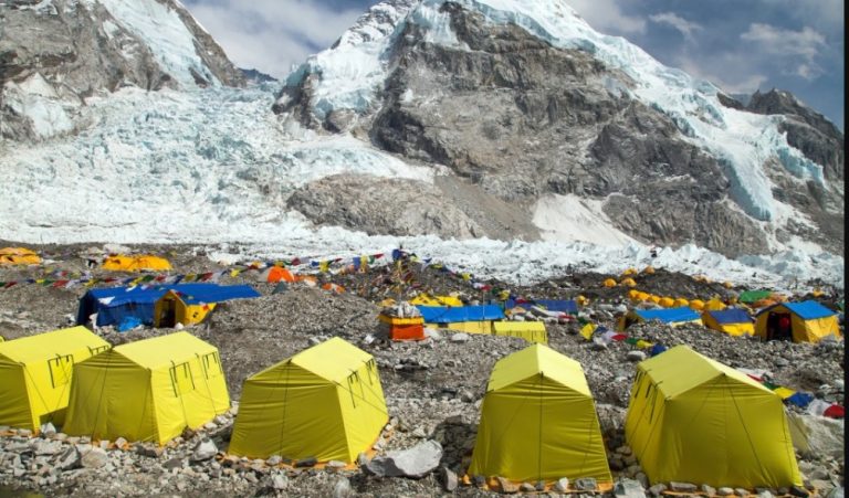 El campamento base del Everest se está derritiendo 9 El campamento base del Everest se está derritiendo