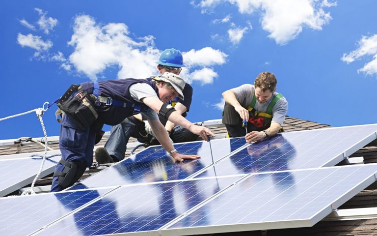 Profesiones del futuro: energías renovables y autoconsumo 9 Profesiones del futuro: energías renovables y autoconsumo