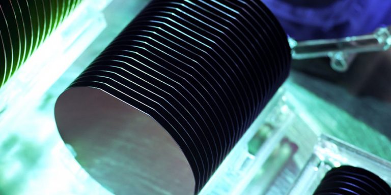 Alemania quiere duplicar la velocidad de la producción de obleas de silicio para paneles fotovoltaicos europeos 3 Alemania quiere duplicar la velocidad de la producción de obleas de silicio para paneles fotovoltaicos europeos