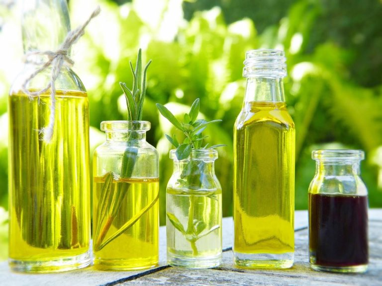 Beneficios del aceite de tomillo: fuerza, salud, coraje 8 Beneficios del aceite de tomillo: fuerza, salud, coraje