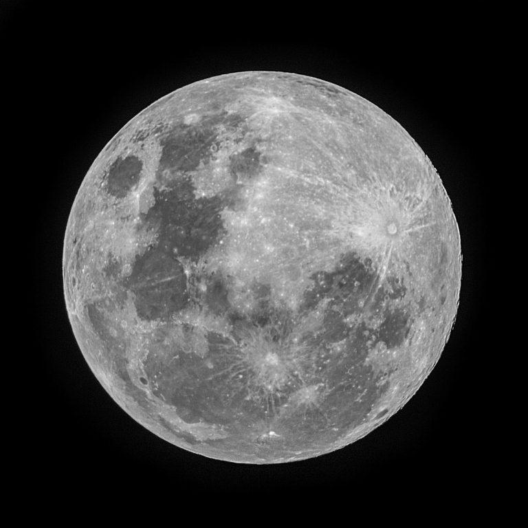 Toneladas de agua en la Luna almacenadas en ‘bolitas’ de vidrio 3 Toneladas de agua en la Luna almacenadas en ‘bolitas’ de vidrio