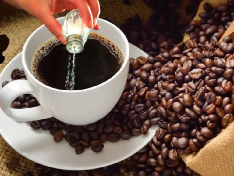 ¿Café con sal? ¿Cuál es su beneficio?