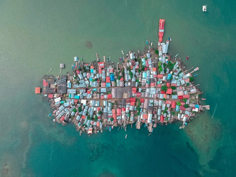300 familias desplazadas en Panamá por el aumento del nivel del mar 5 300 familias desplazadas en Panamá por el aumento del nivel del mar