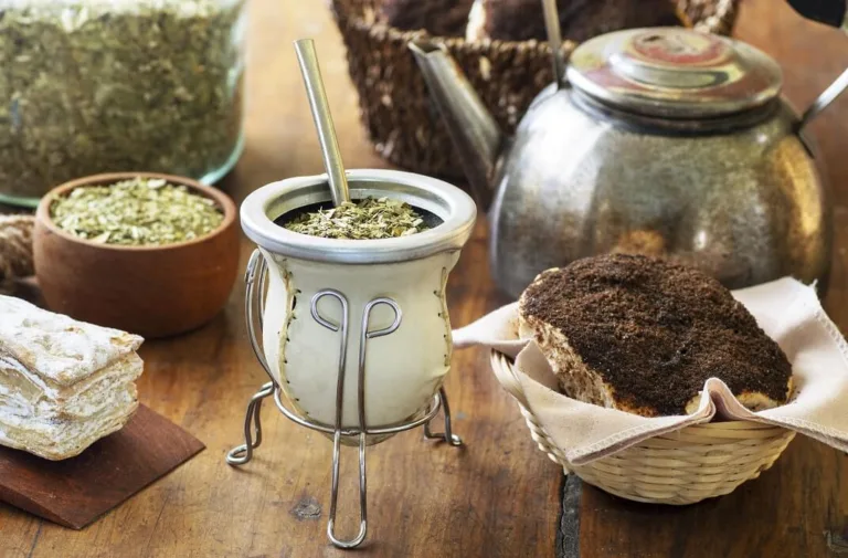 Yerba mate, cultura, salud y tradición 6 Yerba mate, cultura, salud y tradición