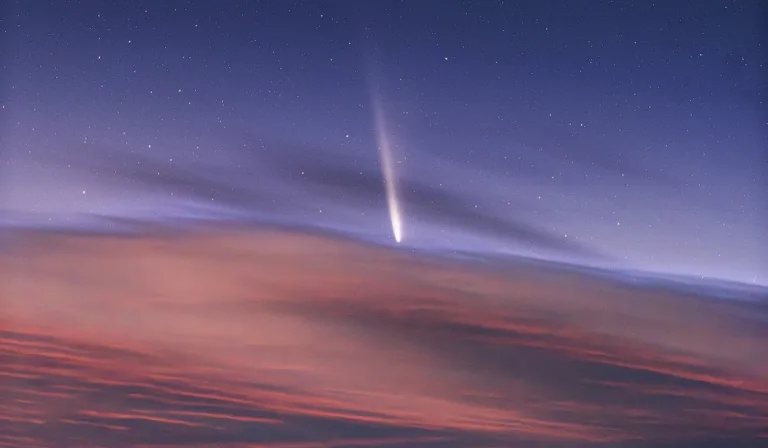 El 'Cometa del Siglo' C/2023 A3 se acerca a la tierra: un espectáculo celestial inolvidable 1 El ‘Cometa del Siglo’ C/2023 A3 se acerca a la tierra: un espectáculo celestial inolvidable
