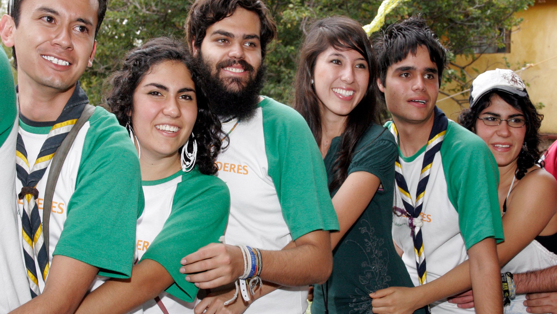 Nueva ayuda para 2025: $7500 al mes y seguro médico si naciste este año
