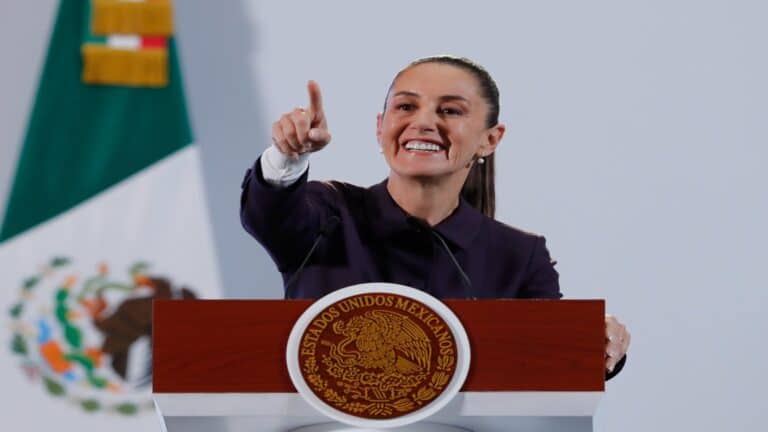 Menos trámites, más eficiencia: Sheinbaum lanza ley para reducir burocracia y corrupción 5 Menos trámites, más eficiencia: Sheinbaum lanza ley para reducir burocracia y corrupción