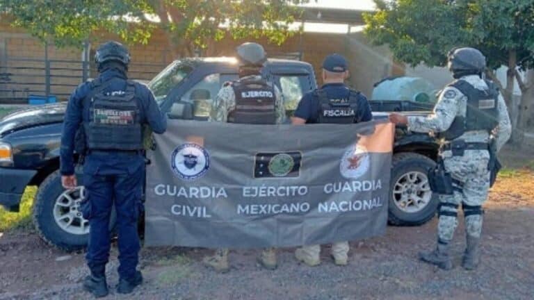 El gabinete de Seguridad de México incautó 50 kilos de metanfetamina 9 El gabinete de Seguridad de México incautó 50 kilos de metanfetamina