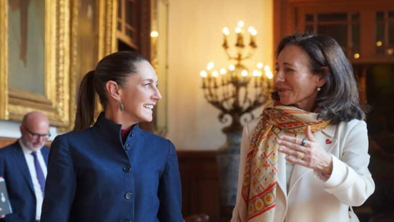 "Hay confianza en el país": Sheinbaum se reúne con Ana Botín 8 «Hay confianza en el país»: Sheinbaum se reúne con Ana Botín