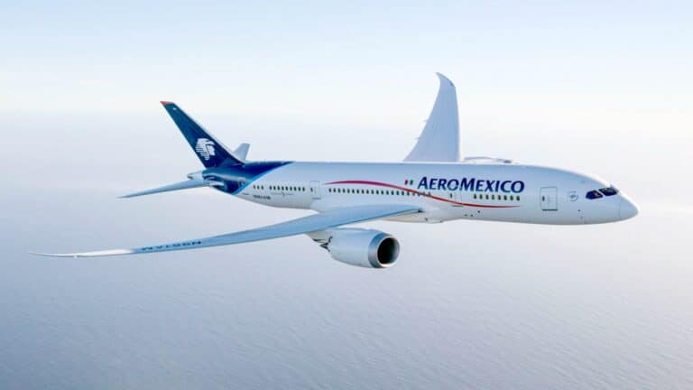 Aeroméxico es reconocida como la aerolínea más puntual del mundo