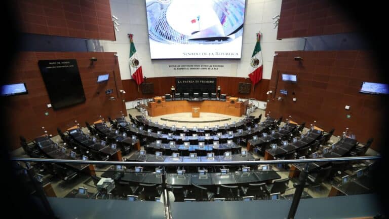 El Ejecutivo envía al Senado paquete de leyes secundarias sobre energía 4 El Ejecutivo envía al Senado paquete de leyes secundarias sobre energía