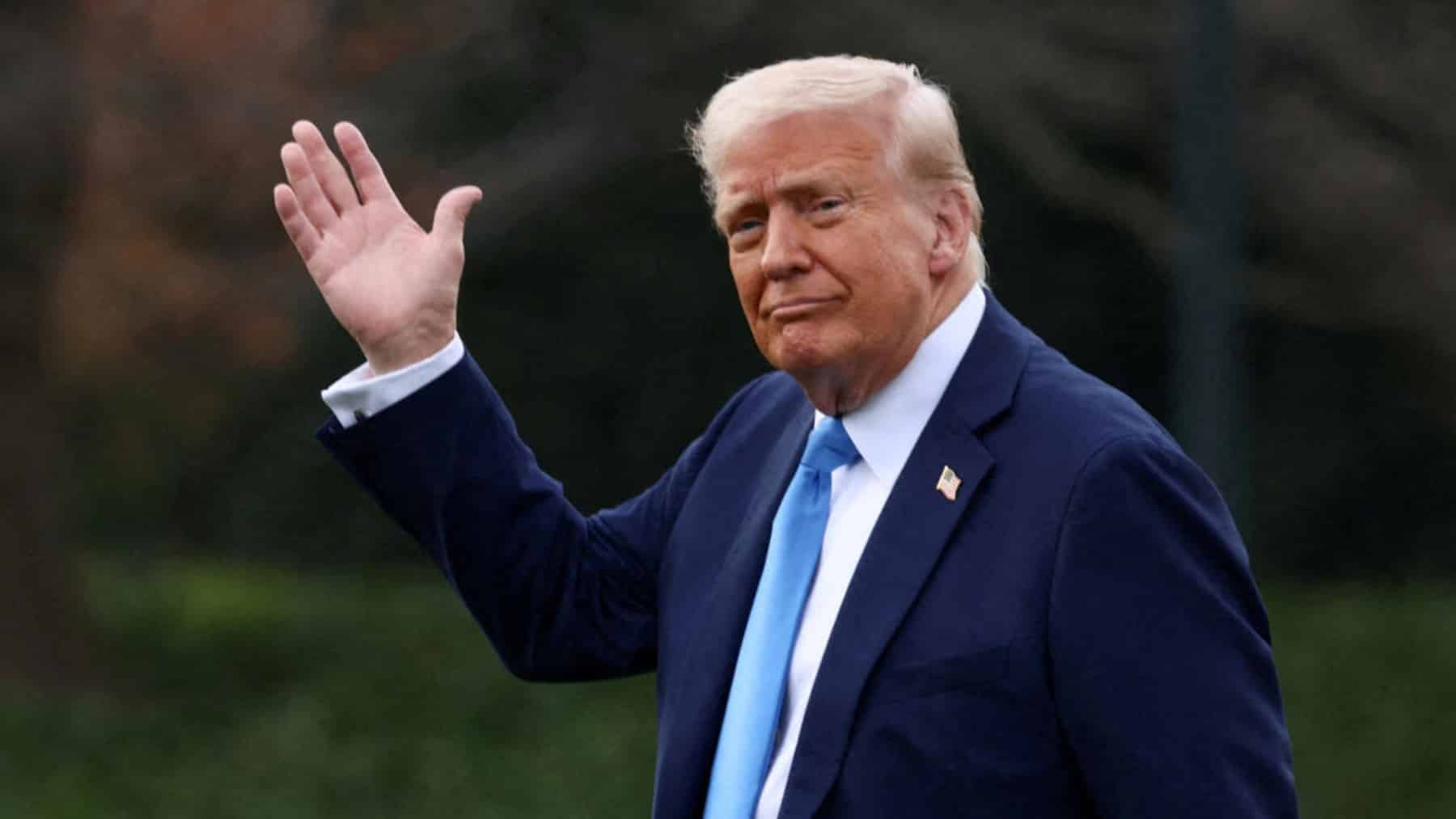 Donald Trump propone postularse a un tercer mandato en Estados Unidos