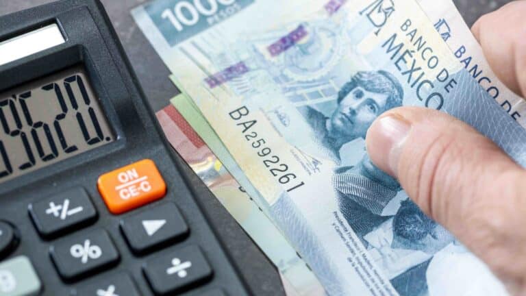 Este grupo de pensionados recibe aumento: 20% más en mayo 6 Este grupo de pensionados recibe aumento: 20% más en mayo