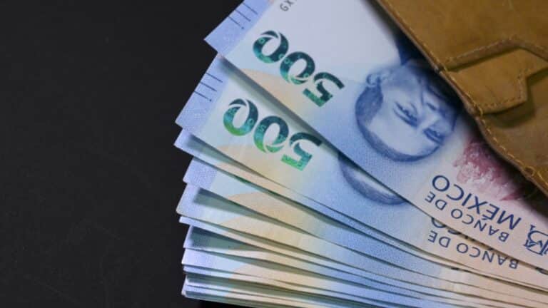 Becas del Bienestar: Quiénes tendrán pagos de $5,800 finales de abril