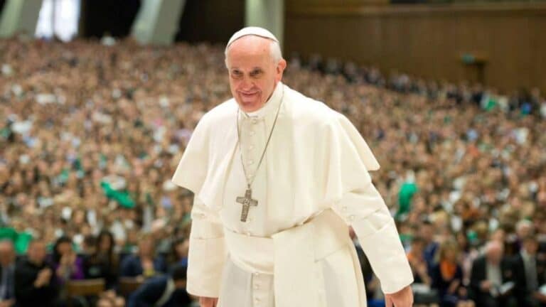 El Papa Francisco, constructor de puentes entre las diferentes religiones 8 El Papa Francisco, constructor de puentes entre las diferentes religiones