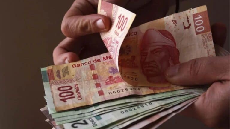 Pago doble para pensionados en Mayo: Más de $10,000 para estos beneficiarios 3 Pago doble para pensionados en Mayo: Más de $10,000 para estos beneficiarios