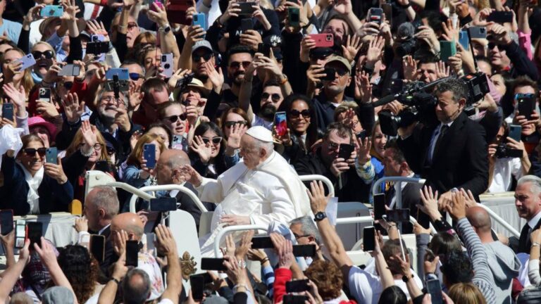 El Vaticano dio a conocer las últimas palabras del Papa Francisco 9 El Vaticano dio a conocer las últimas palabras del Papa Francisco