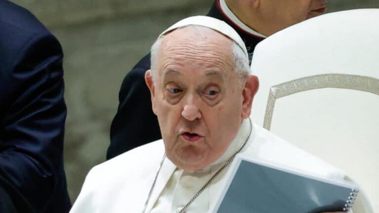 El funeral del Papa Francisco incorporará un nuevo ceremonial más simple 7 El funeral del Papa Francisco incorporará un nuevo ceremonial más simple