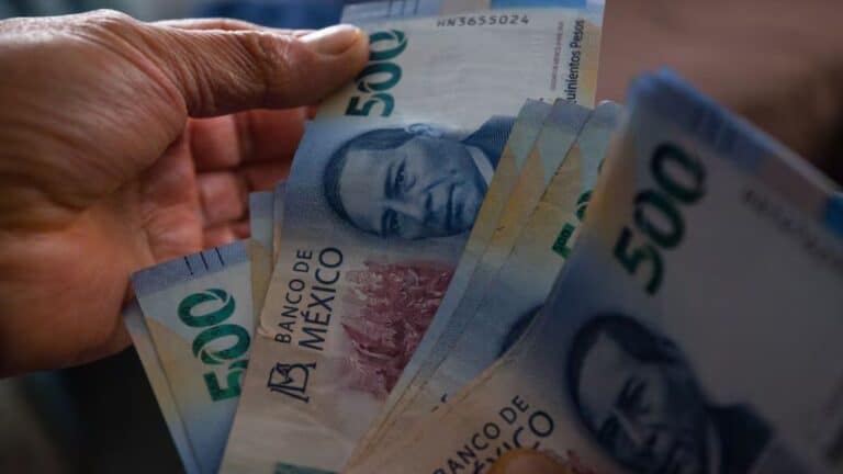 Cuidado con tus depósitos en abril: SAT podría bloquearlos por esta razón 4 Cuidado con tus depósitos en abril: SAT podría bloquearlos por esta razón