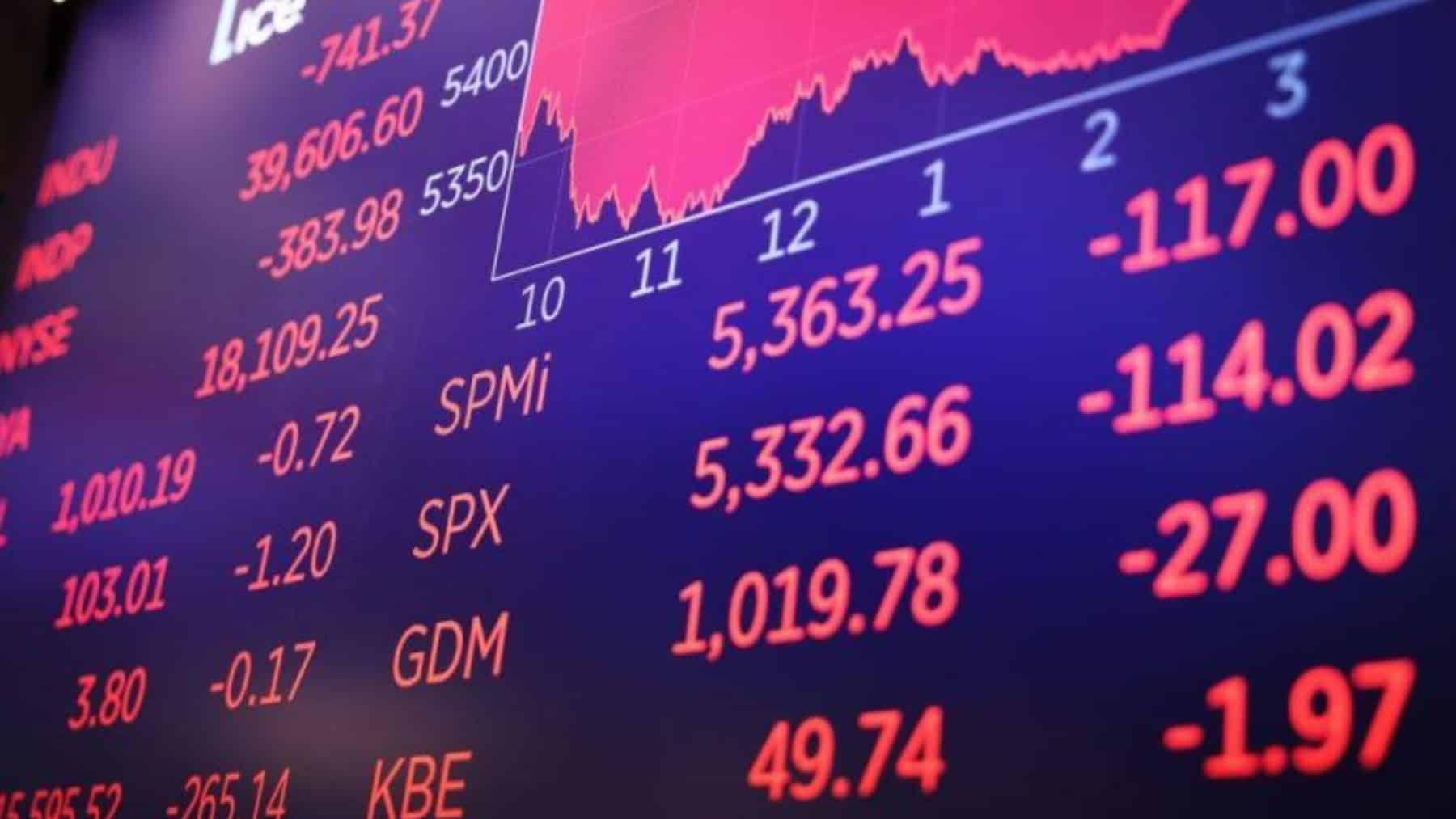 Desplome de Wall Street abre puerta a una recesión en EU después del anuncio de aranceles