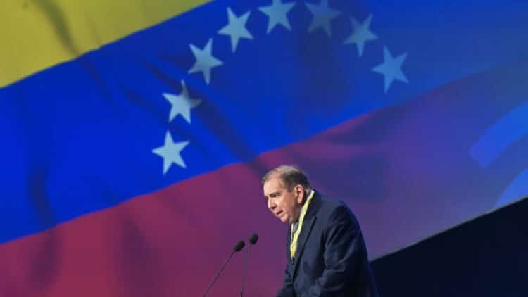 Edmundo Gonzalez