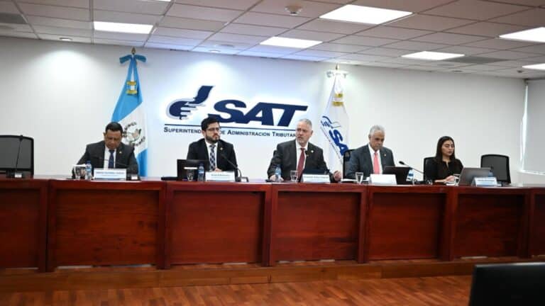 No siempre termina con la declaración anual: El SAT podría visitarte por esta razón