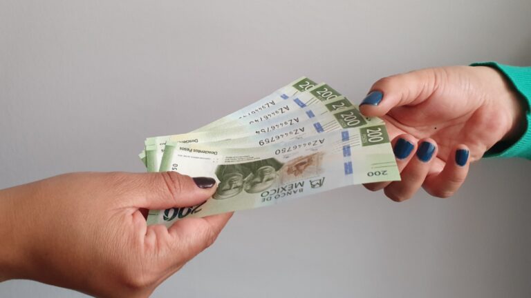 Pensión Bienestar mayo: Quiénes tenían hasta hoy para recibir los $6,200 1 Pensión Bienestar mayo: Quiénes tenían hasta hoy para recibir los $6,200