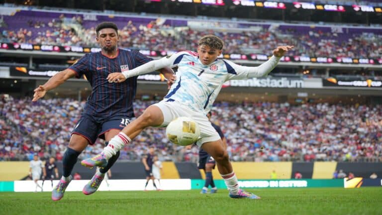 Estados Unidos, pasó a Costa Rica en penales y se clasifica a las semifinales de la Copa Oro 4 Estados Unidos, pasó a Costa Rica en penales y se clasifica a las semifinales de la Copa Oro
