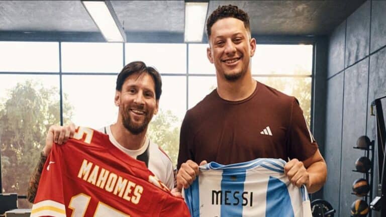 Mientras negocia su renovación con el Inter de Miami, Messi grabó una publicidad con la estrella de la NFL 4 Mientras negocia su renovación con el Inter de Miami, Messi grabó una publicidad con la estrella de la NFL