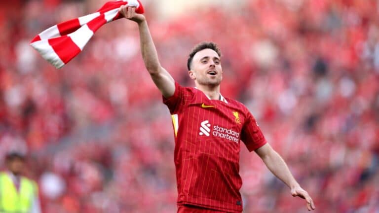 Diogo Jota, delantero del Liverpool y Portugal, fallece en accidente automovilístico junto a su hermano 4 Diogo Jota, delantero del Liverpool y Portugal, fallece en accidente automovilístico junto a su hermano