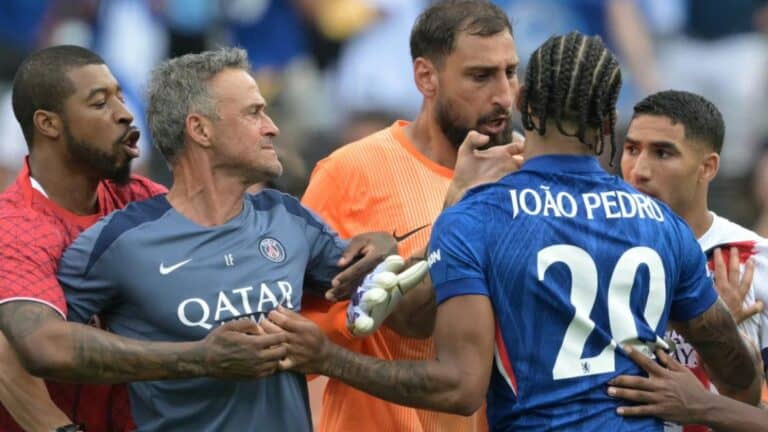 La razón detrás de la acción de Luis Enrique a João Pedro tras la derrota en el Mundial de Clubes 2 La razón detrás de la acción de Luis Enrique a João Pedro tras la derrota en el Mundial de Clubes