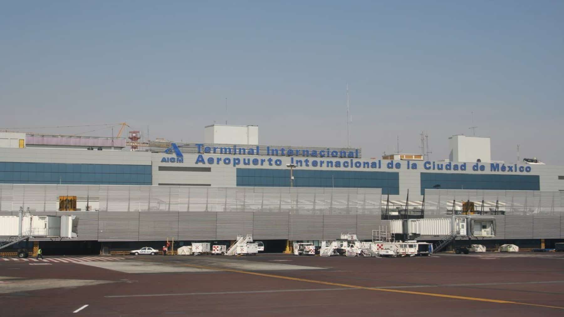 La industria aérea: IATA pide que México y EE.UU inicien conversaciones