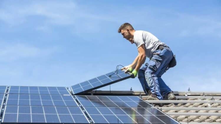 Instalar paneles solares gratis con CFE