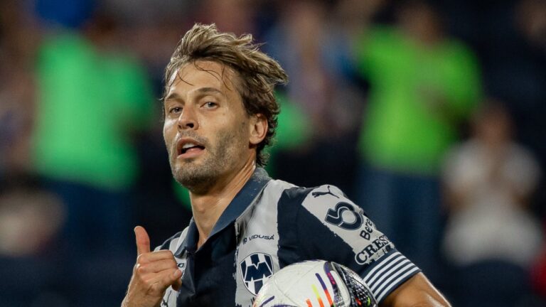 Rayados le ganó por penales a New York Red Bulls, pero se complica en la Leagues Cup 10 Rayados le ganó por penales a New York Red Bulls, pero se complica en la Leagues Cup