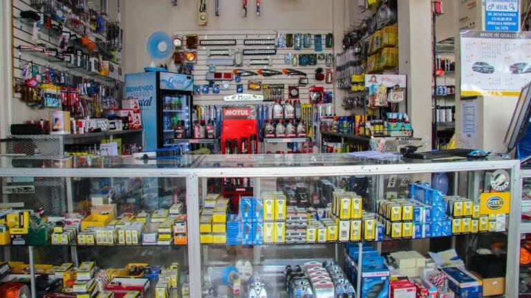 Se acabó el sufrimiento con tu coche en México: Una megatienda online donde comprar refacciones