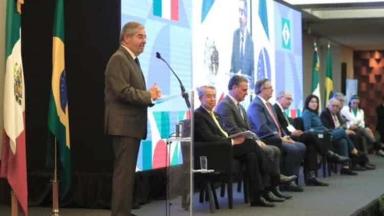 cooperación